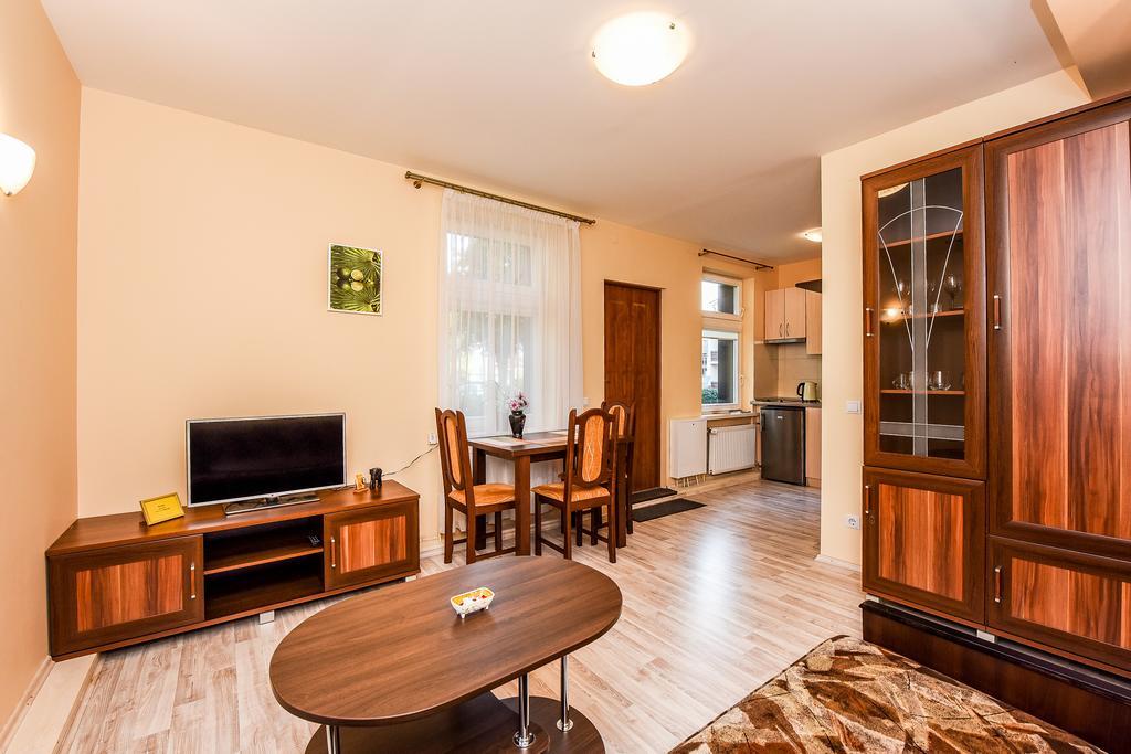 Apartamentai Pluke - Biliuno Паланга Экстерьер фото
